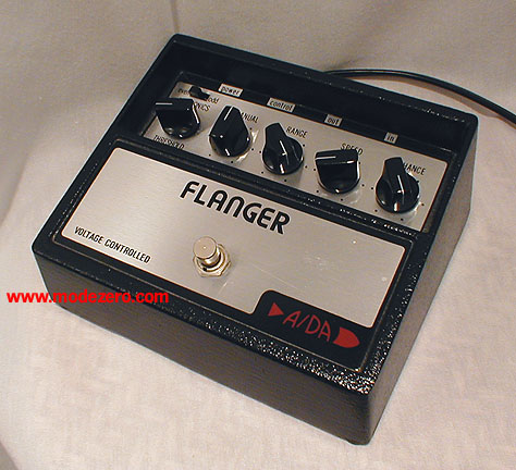 ada-flanger-Ax.jpg (66069 bytes)