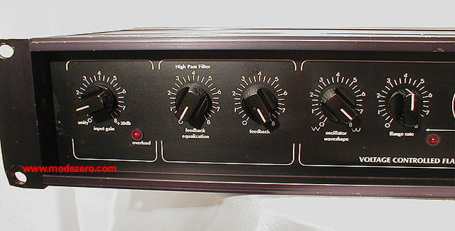 systech-7012-Ax.jpg (66479 bytes)